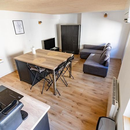 Magnifique Appartement Duplex Climatise De 40M² Nancy Ngoại thất bức ảnh
